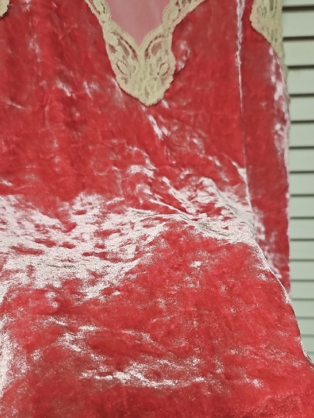 EUC Crushed Velvet Banana Republic Pink Lace-Trim Tank Sz S - Picture 5 of 9